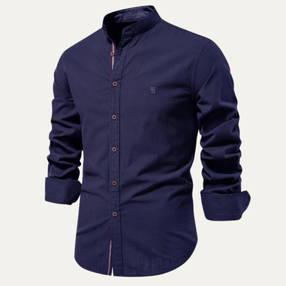 Relaxed Fit Men's Classic Button Down Shirt