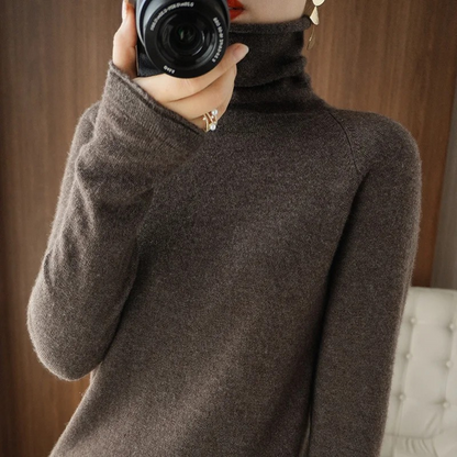 Cozy Women's Long Sleeve Crew Sweater