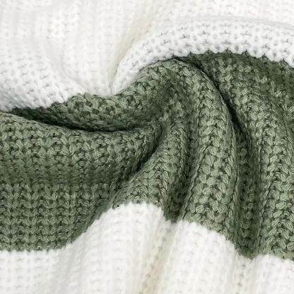 Comfy Women's Horizontal Knit Sweater