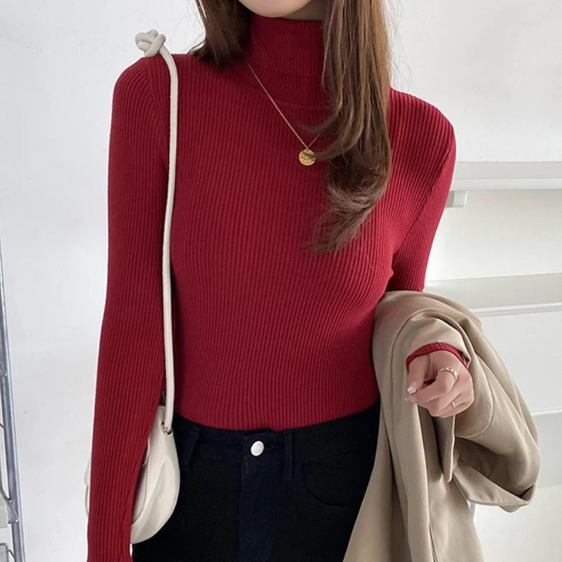 Slim Fit Women's Crew Neck Wool Sweater