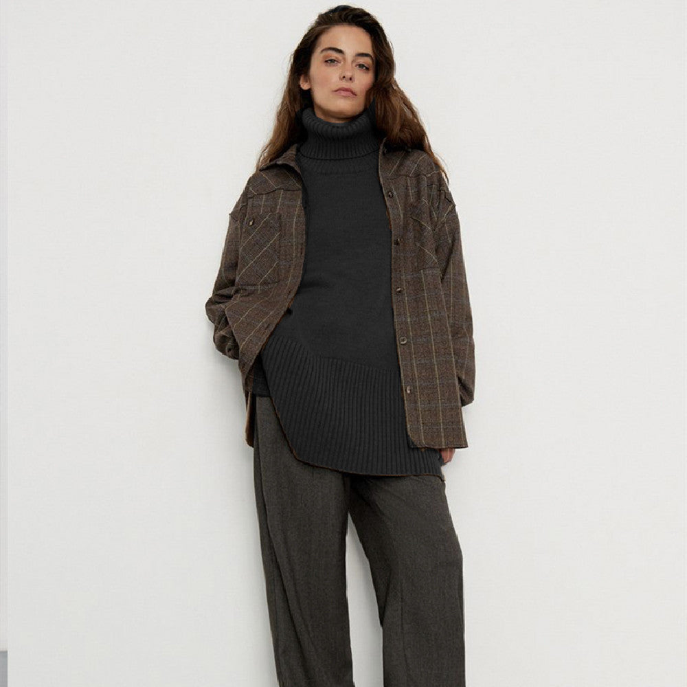 Luxurious Beige Cashmere Sweater