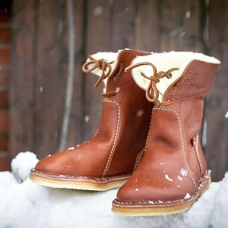 Warm Insulated Snow Boots with Fleece Lining