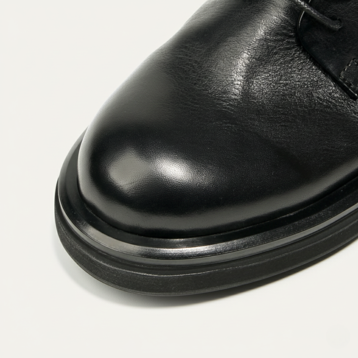Classic Black Leather Oxford Shoe