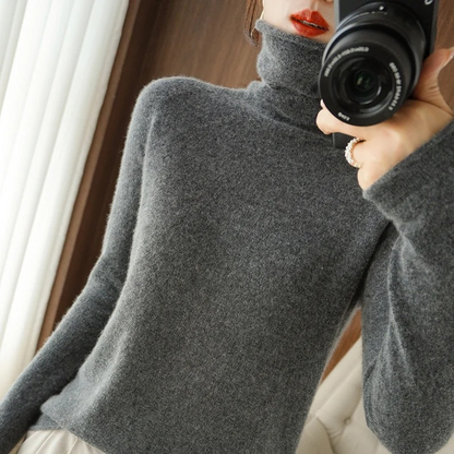 Cozy Women's Long Sleeve Crew Sweater