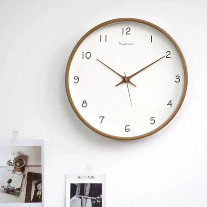 Silent Natural Round Traditional Wall Clock