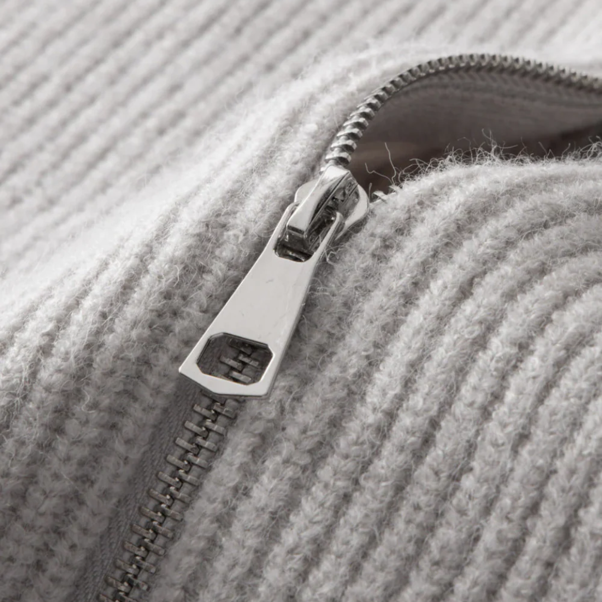 Men's Thick Zipper Crew Neck Knitted Sweater
