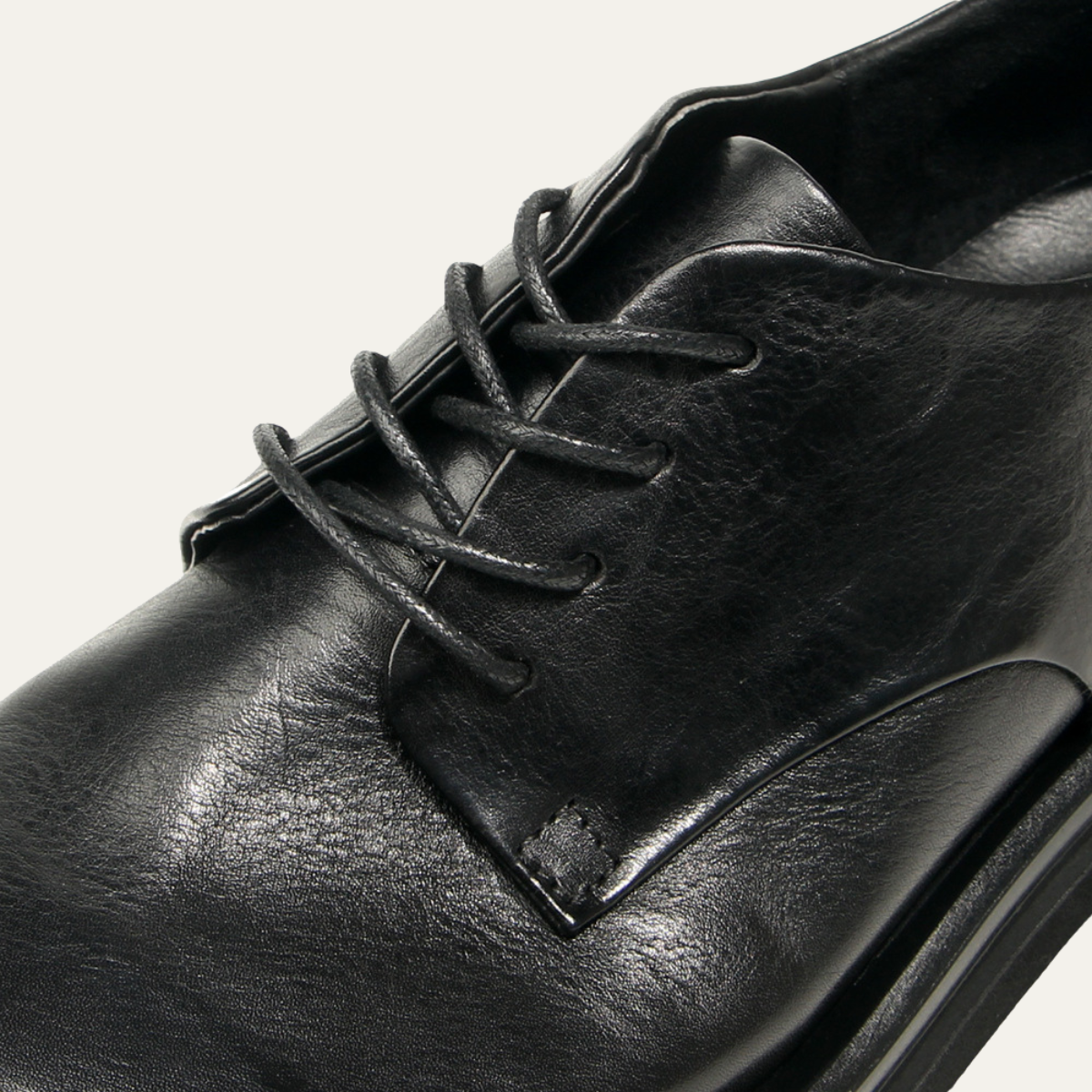 Classic Black Leather Oxford Shoe