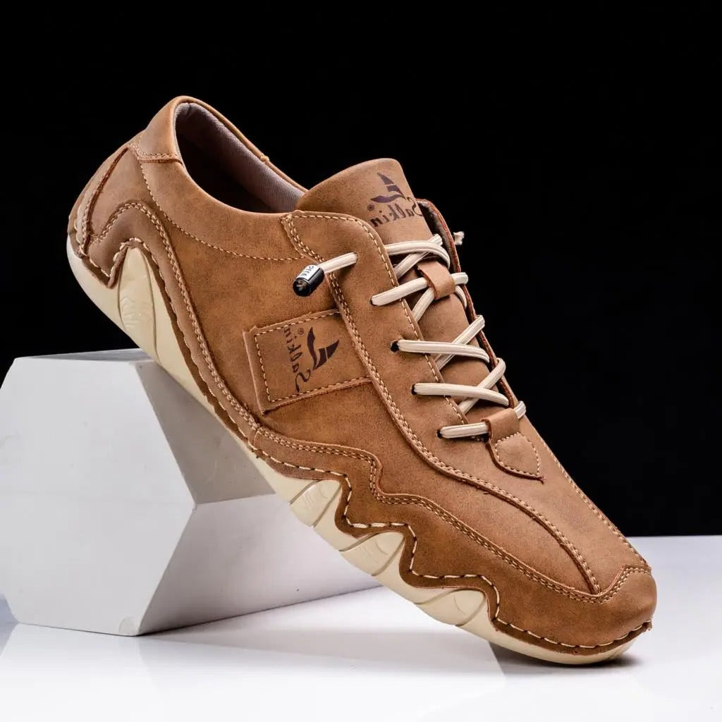 Men's Comfortable Lace Up Sneakers with Contrast Details