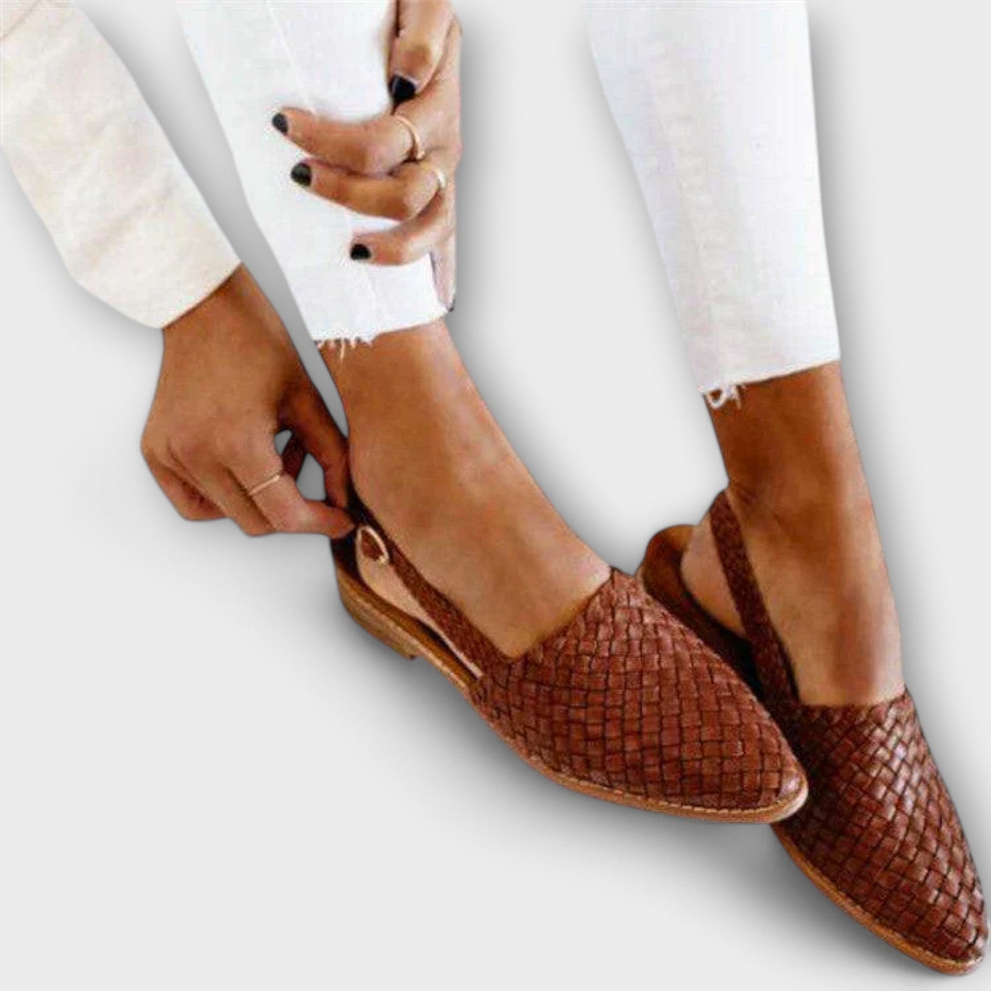 Comfortable Women's Pointed Flat Shoes - OutfitLondon