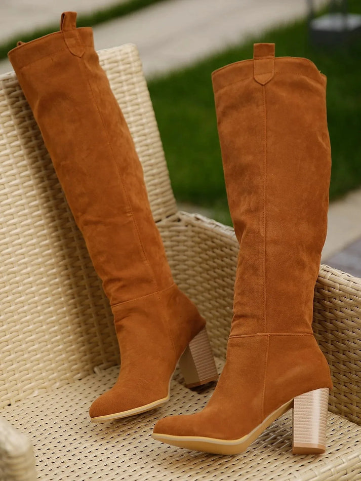 Stylish Insulated Ladies Snow Boots - OutfitLondon