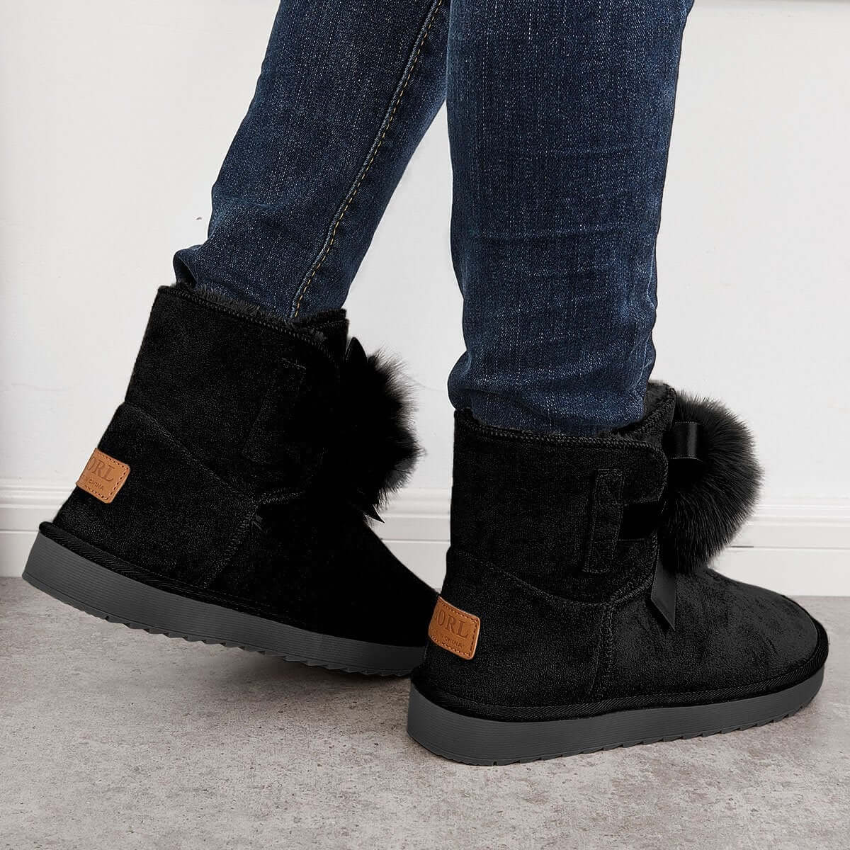 Warm Faux Fur Ankle Snow Boots Pompom Winter Booties