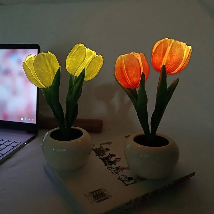 Tulip LED Table Lamp