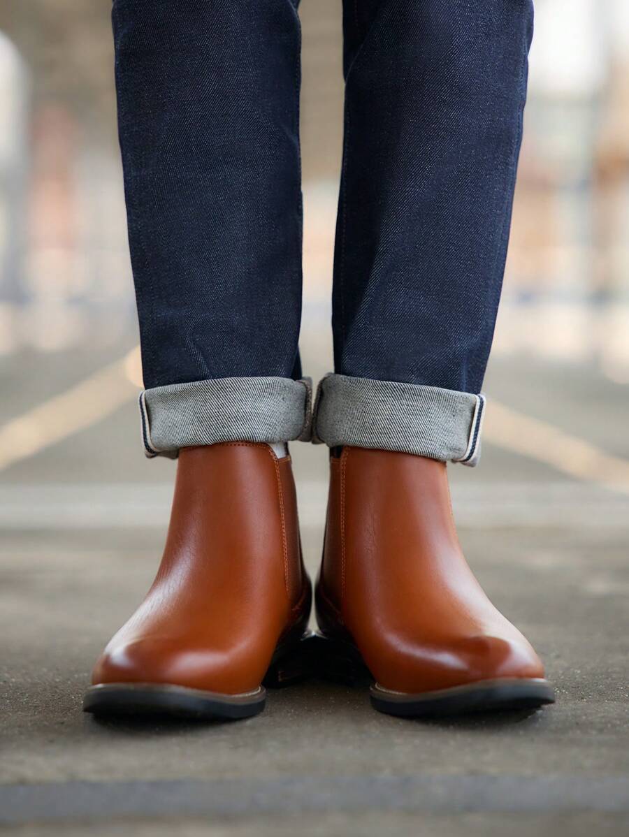 Men's Tough Everyday Ankle Boots with Thick Sole