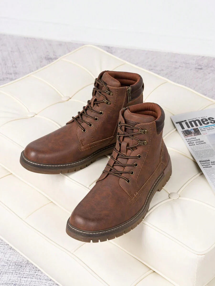 Comfortable Trekking Boots with Side Zipper