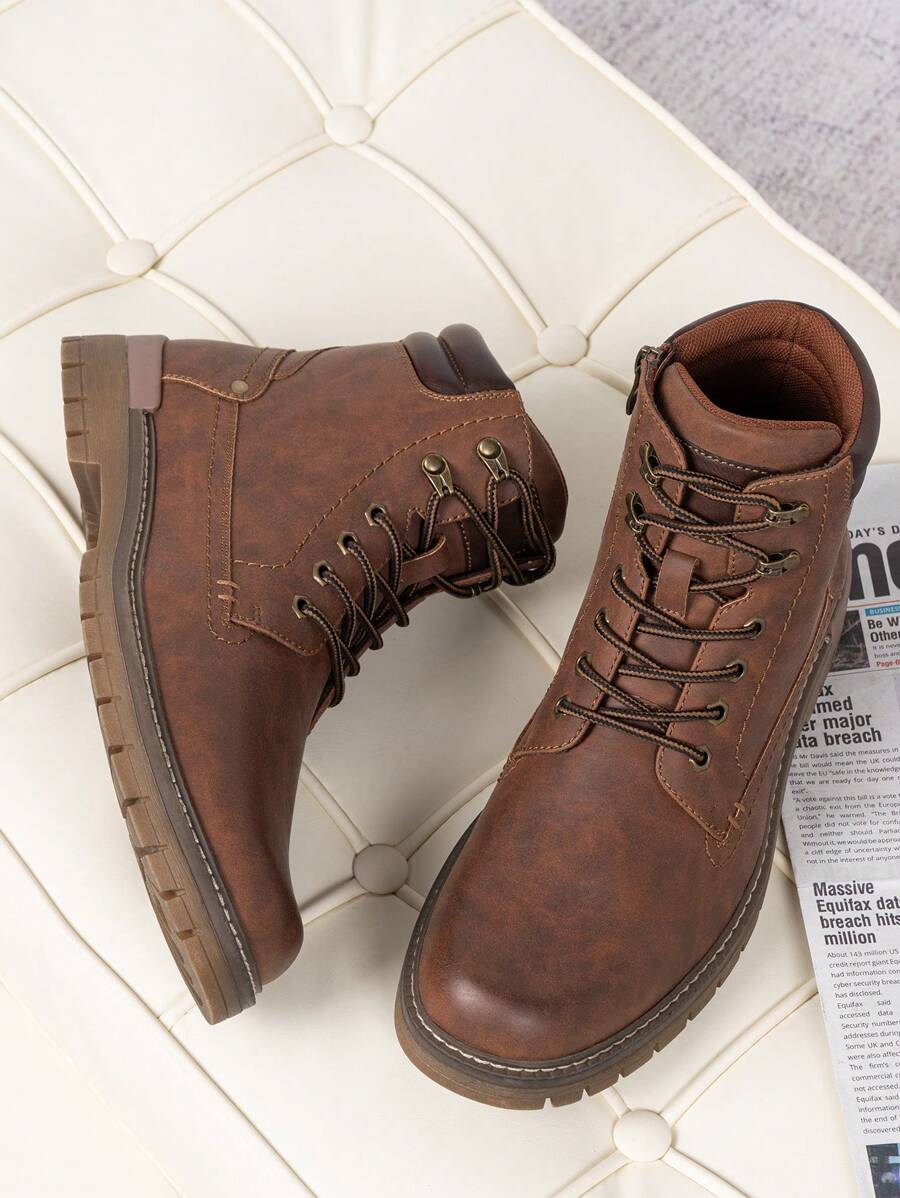 Comfortable Trekking Boots with Side Zipper
