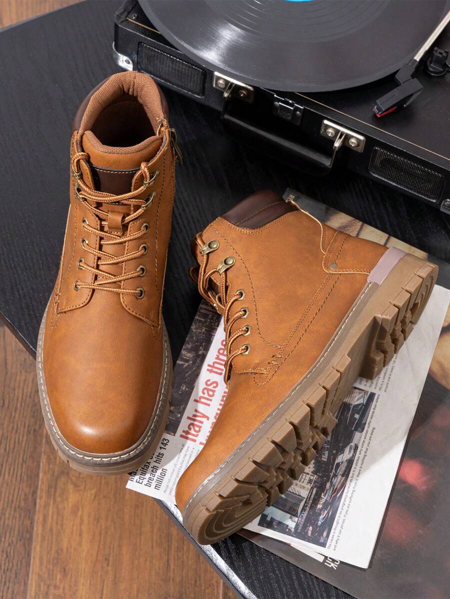Comfortable Trekking Boots with Side Zipper