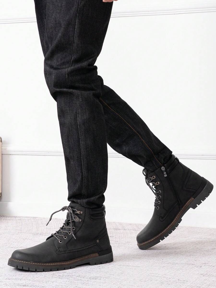 Comfortable Trekking Boots with Side Zipper