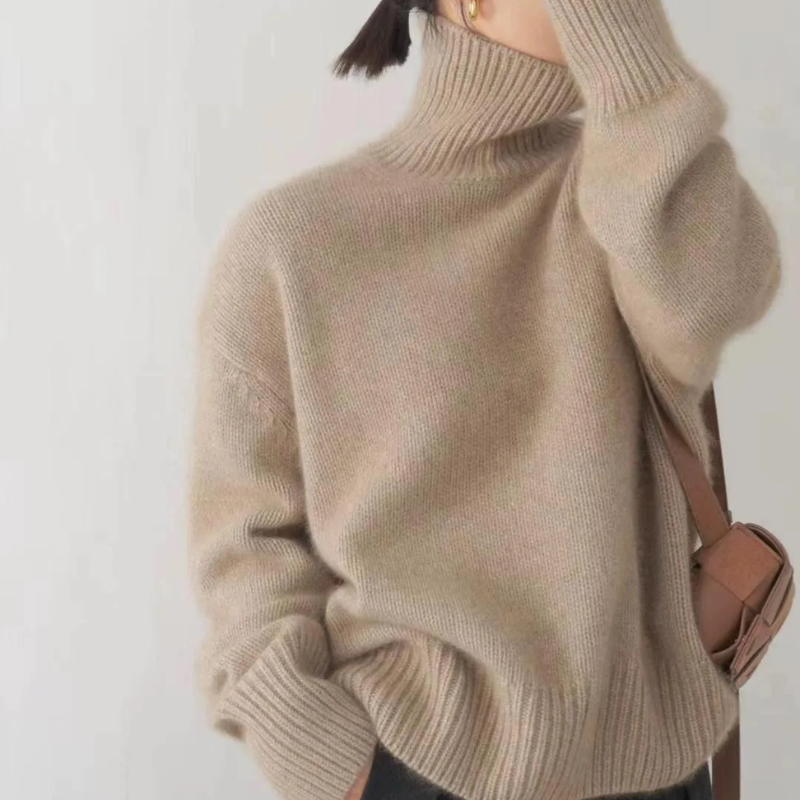 Warm Women's Fuzzy Cable Knit Sweater