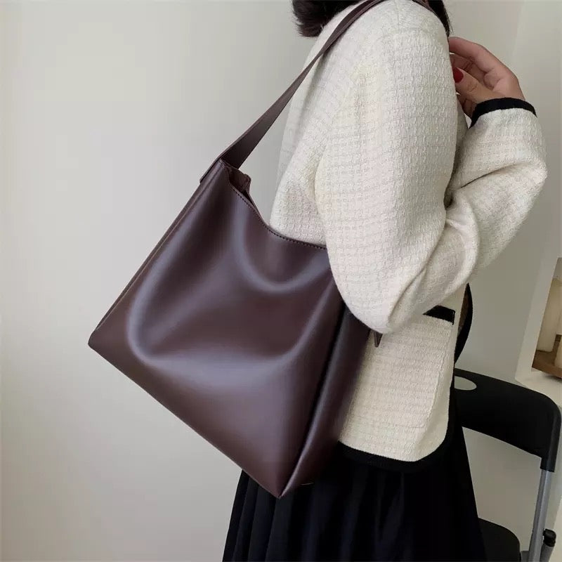 Big Spacious Crossbody Shoulder Bag