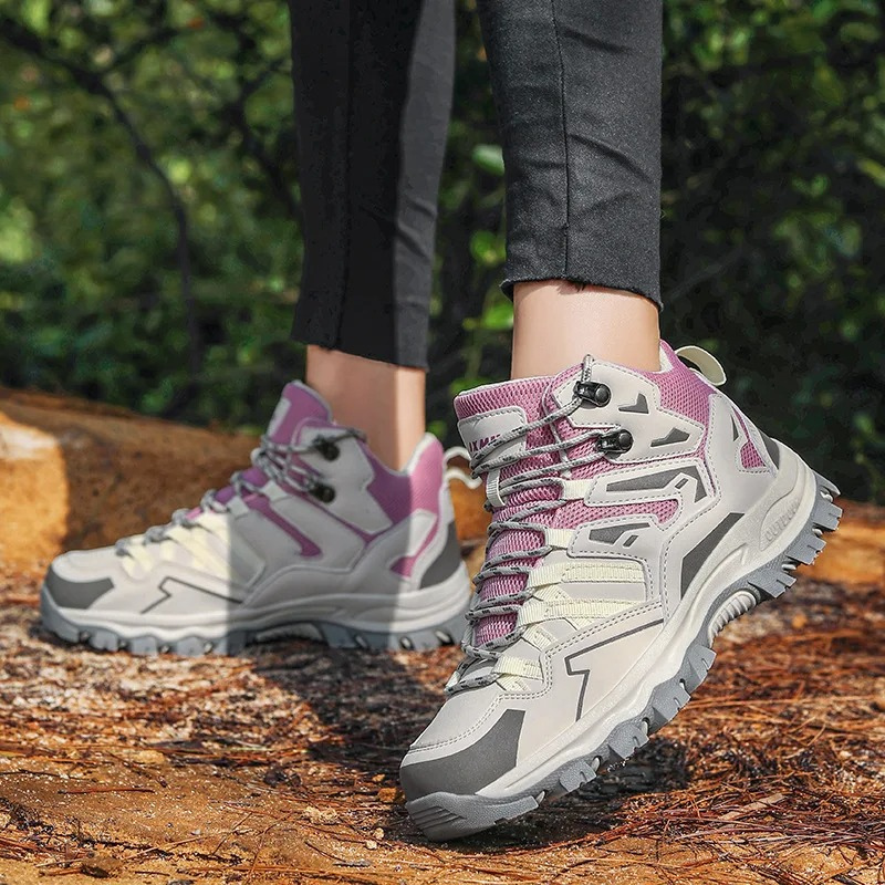 Warm Waterproof Mens Trekking Boots - OutfitLondon