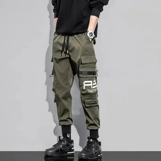 Comfortable Men's Cargo Pants with Extra Pockets - OutfitLondon