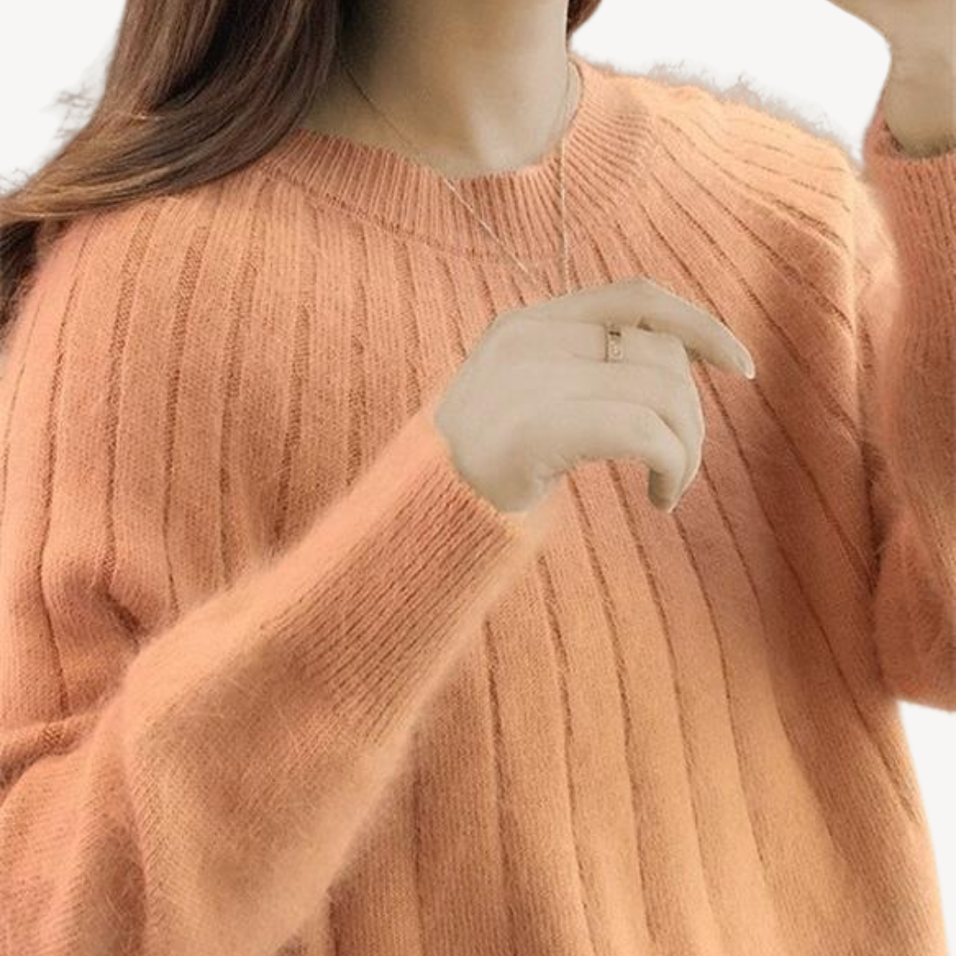 Soft Women's Cable Knit Wool Sweater