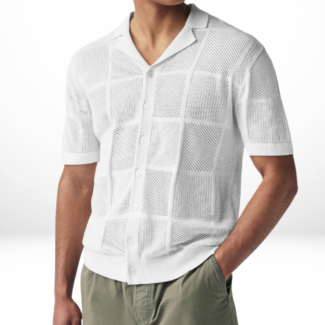 Lightweight Comfortable Men's Knit Shirt