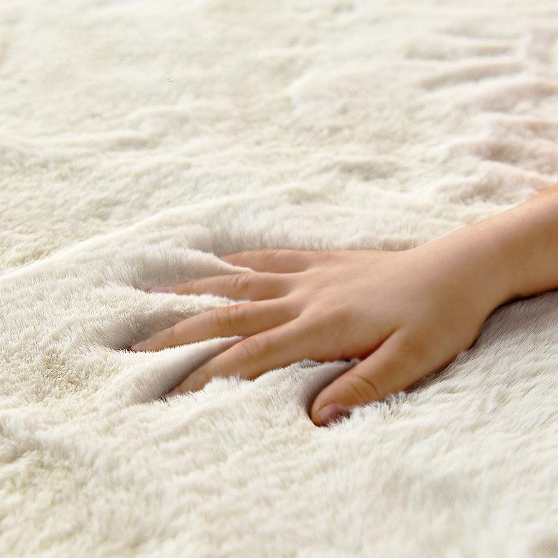 Plush Artificial Fur Thick Area Rug - OutfitLondon
