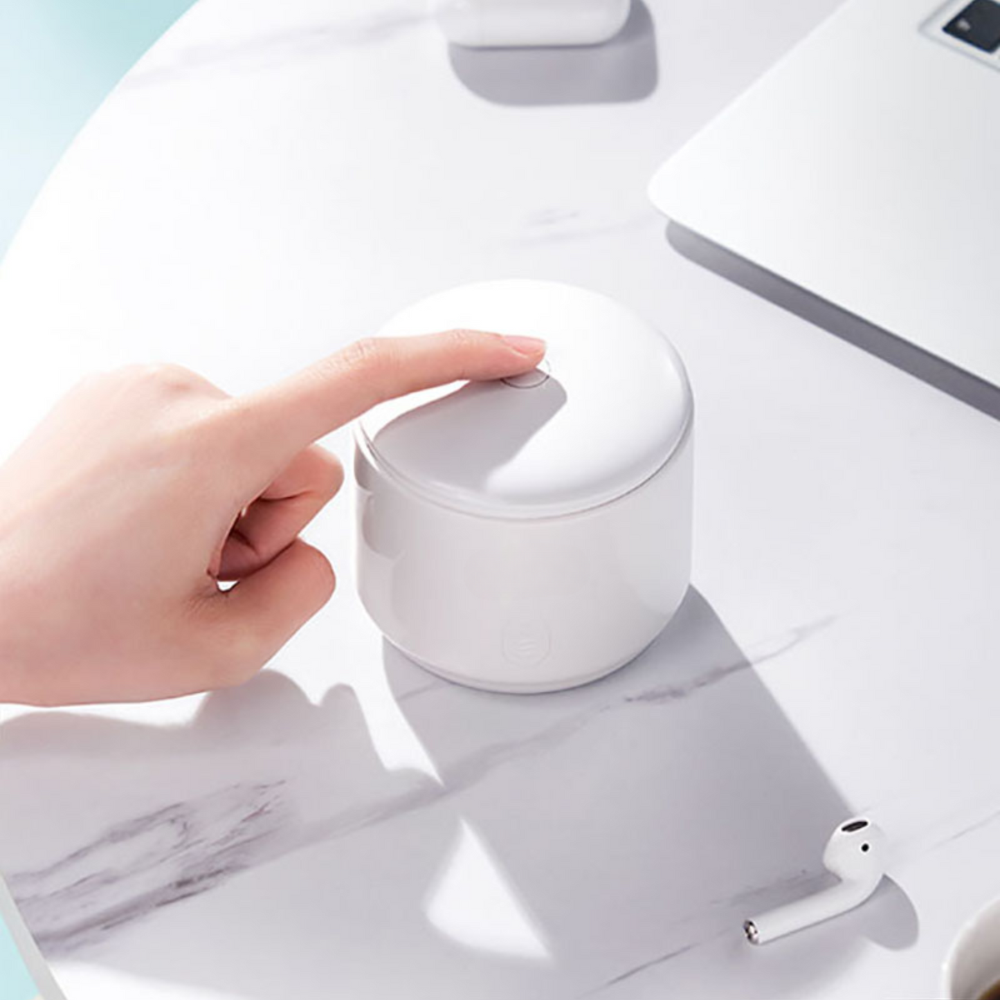 Advanced UV Sterilizing Sonic Cleaner Device - OutfitLondon