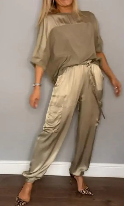 Women's 2-Piece Short Sleeve Pantsuit Set