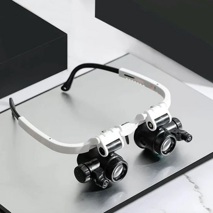 LED Lighted Magnifying Glasses with 3X Zoom - OutfitLondon