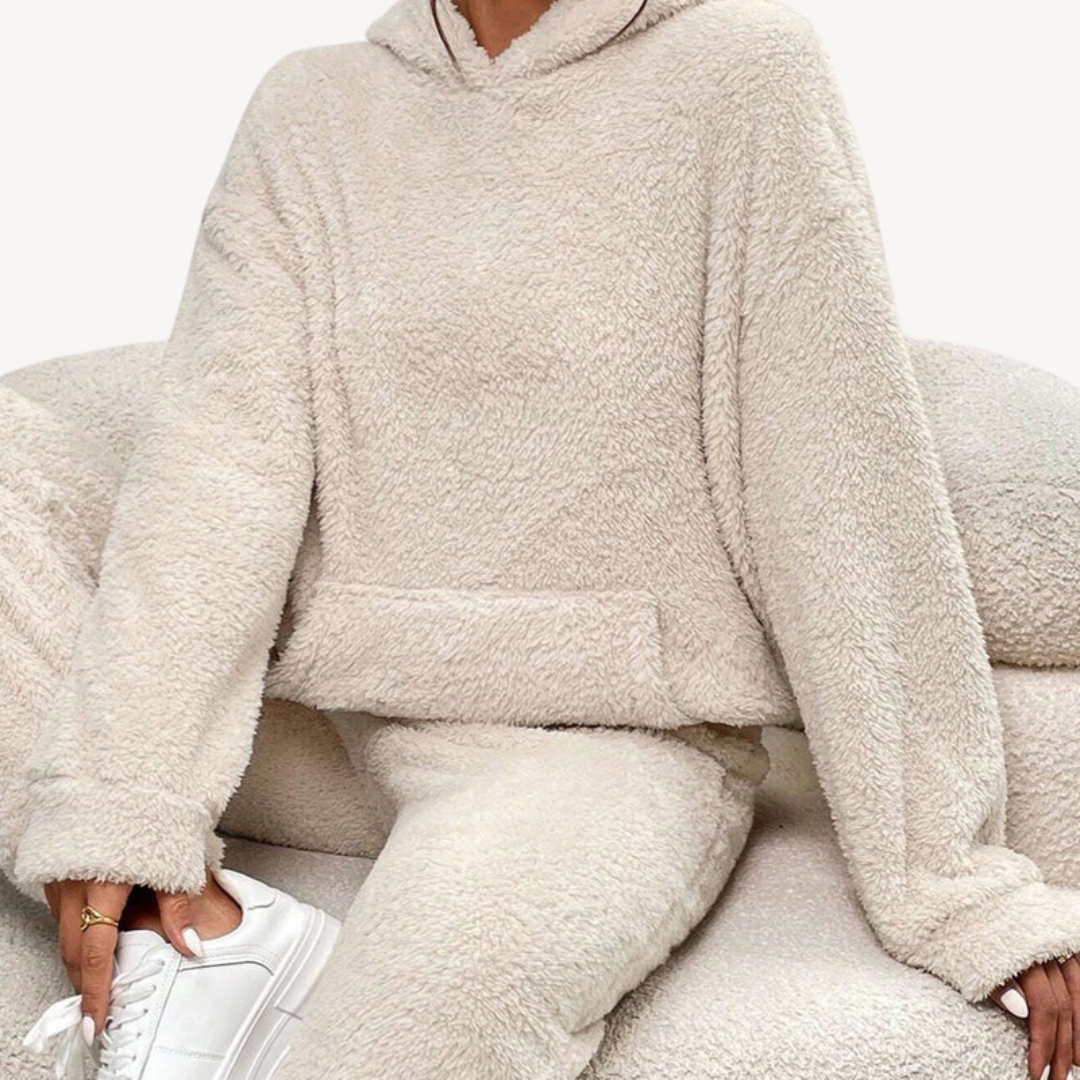 Soft Women's Cozy Tracksuit Set - OutfitLondon