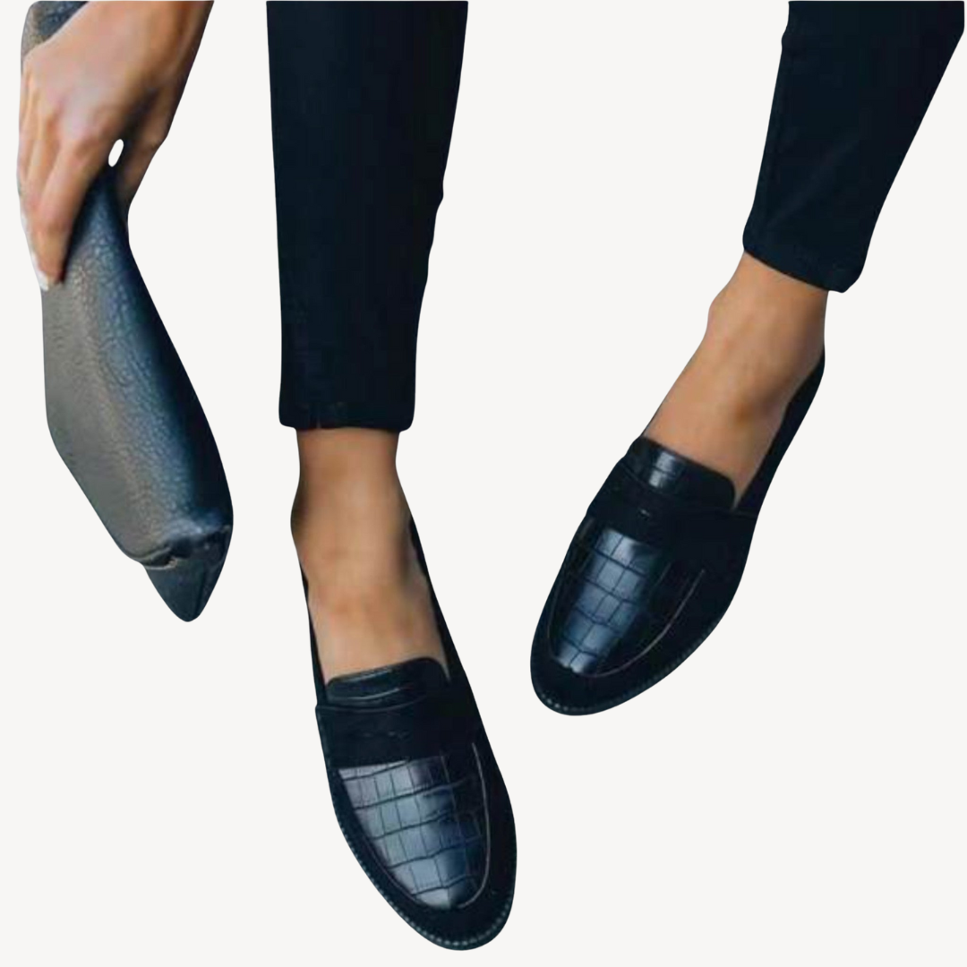 Comfortable Leather Slip On Flat Shoes for Women