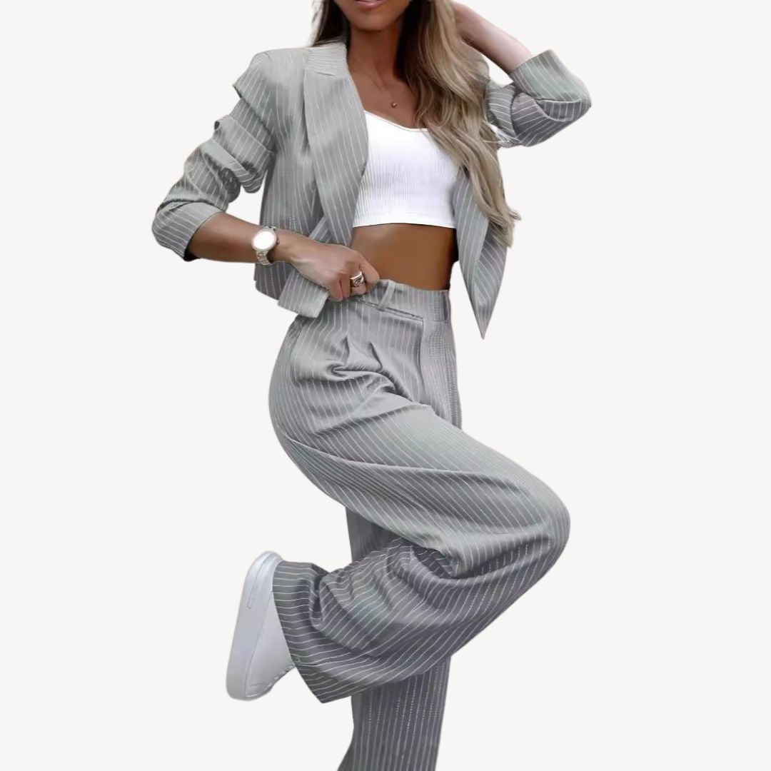 Patterned Trim Fit Pantsuit for Women - OutfitLondon