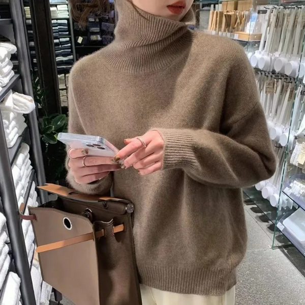 Cozy Women's Soft Crew Neck Wool Sweater