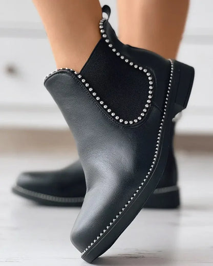 Chic Low Heel Ankle Boots for Women - OutfitLondon