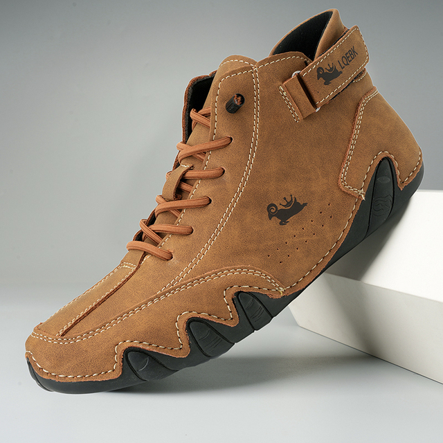Comfortable Leather Moccasin Shoes