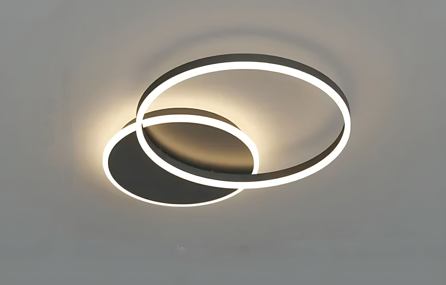 Bright Round Pendant Ceiling Lamp With Warm Glow