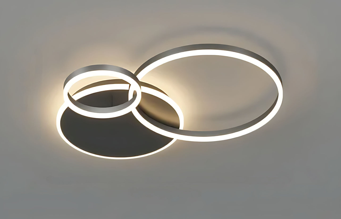 Bright Round Pendant Ceiling Lamp With Warm Glow