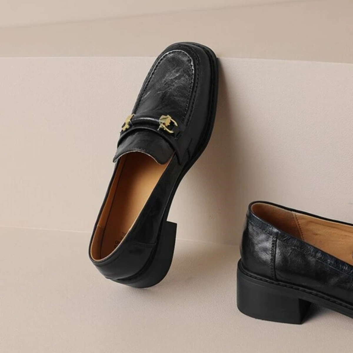 Luxury Mens Leather Slip On Dress Loafers with Metal Buckle