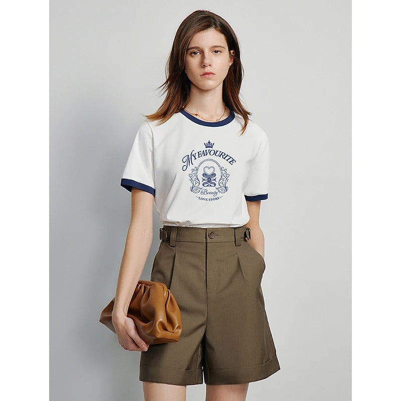Fashionable Graphic Tee with Colorful Trim - OutfitLondon
