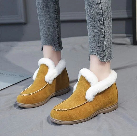 Cozy Women's Insulated Snow Boots