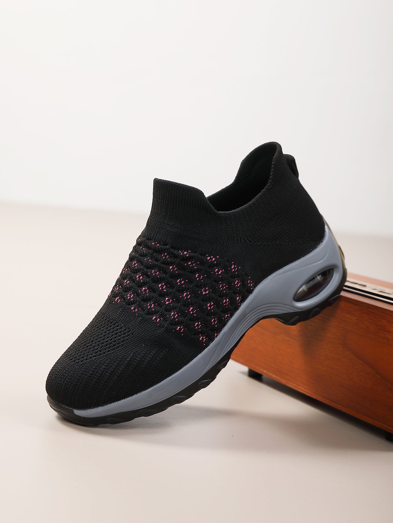 Women's Orthopedic Shoes Wide Walking Shoes with Arch Support