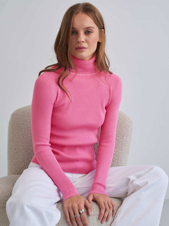 Cozy Ladies' Slim Fit Pullover Sweater