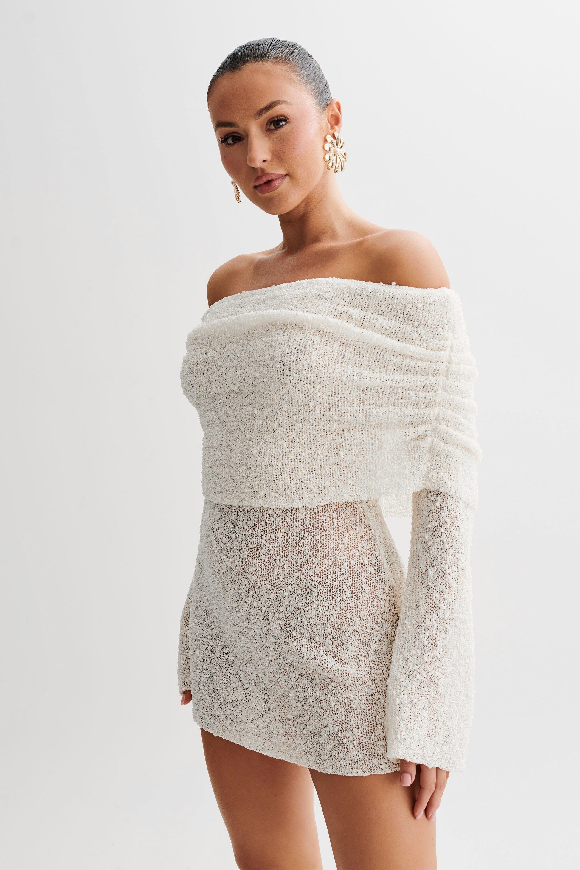Fashionable Women's Off Shoulder Mini Dress - OutfitLondon