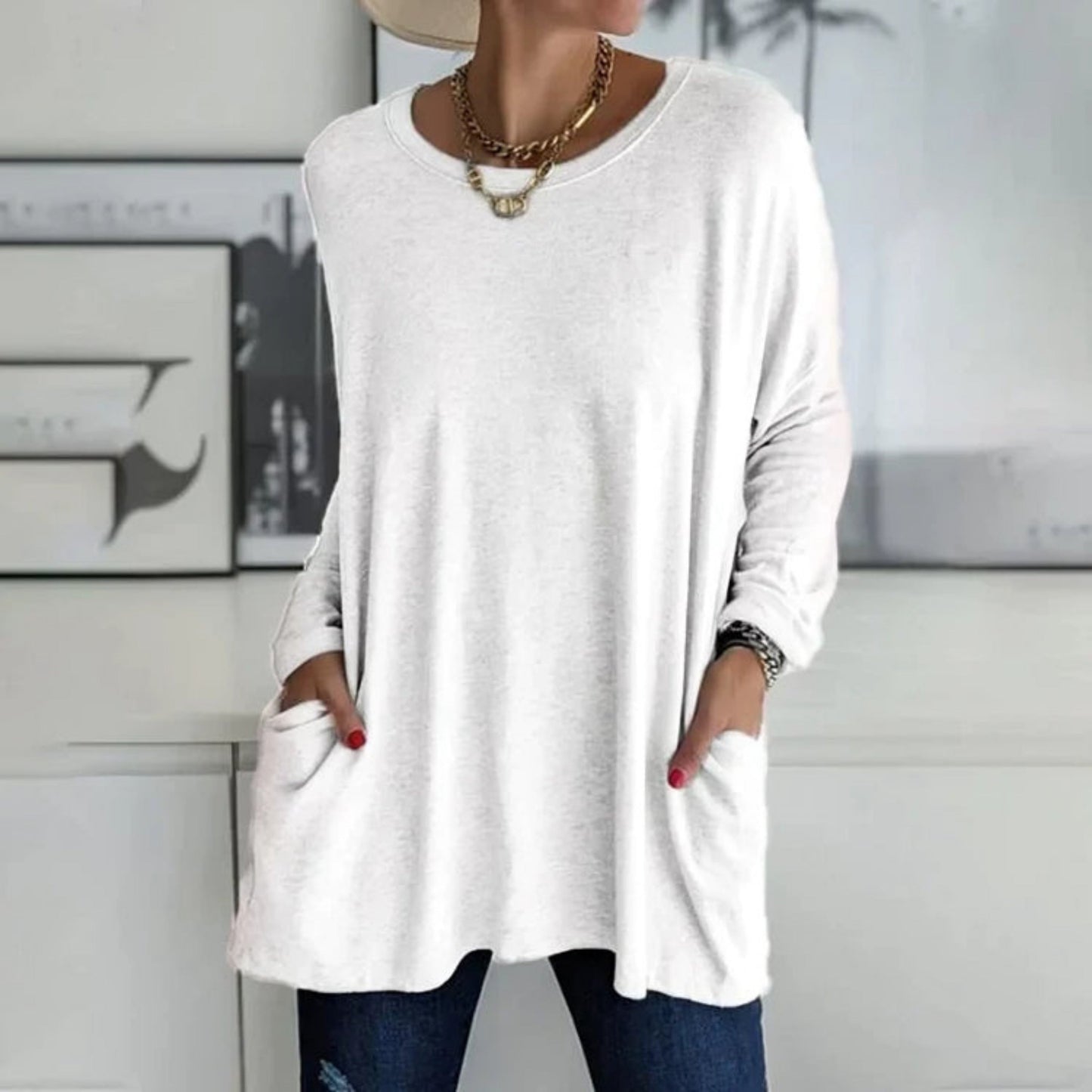 Cozy Oversized Sweater for Women with Handy Pockets