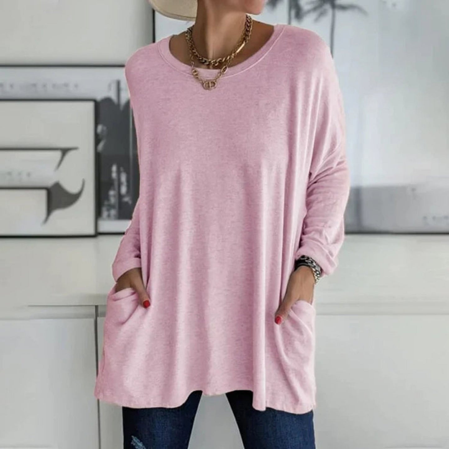 Cozy Oversized Sweater for Women with Handy Pockets