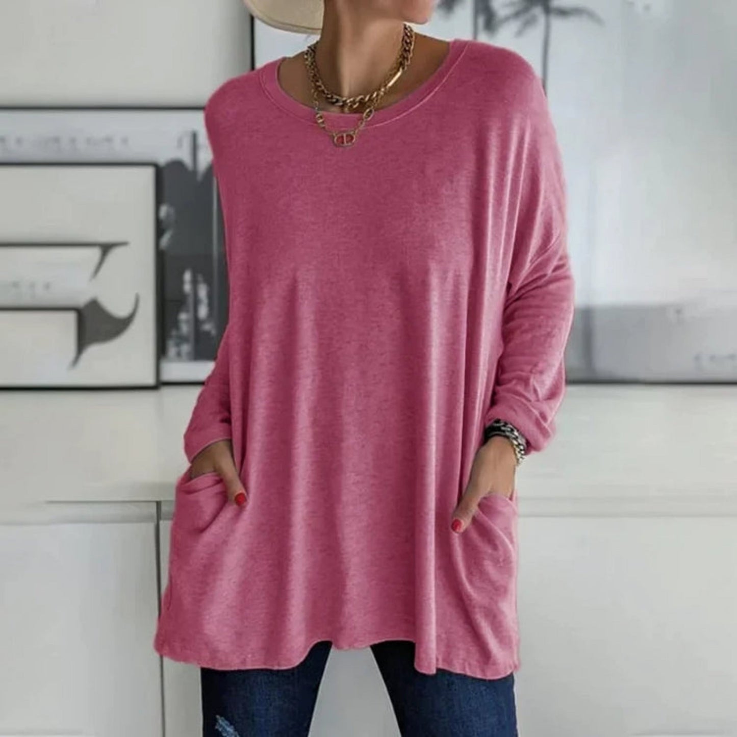Cozy Oversized Sweater for Women with Handy Pockets