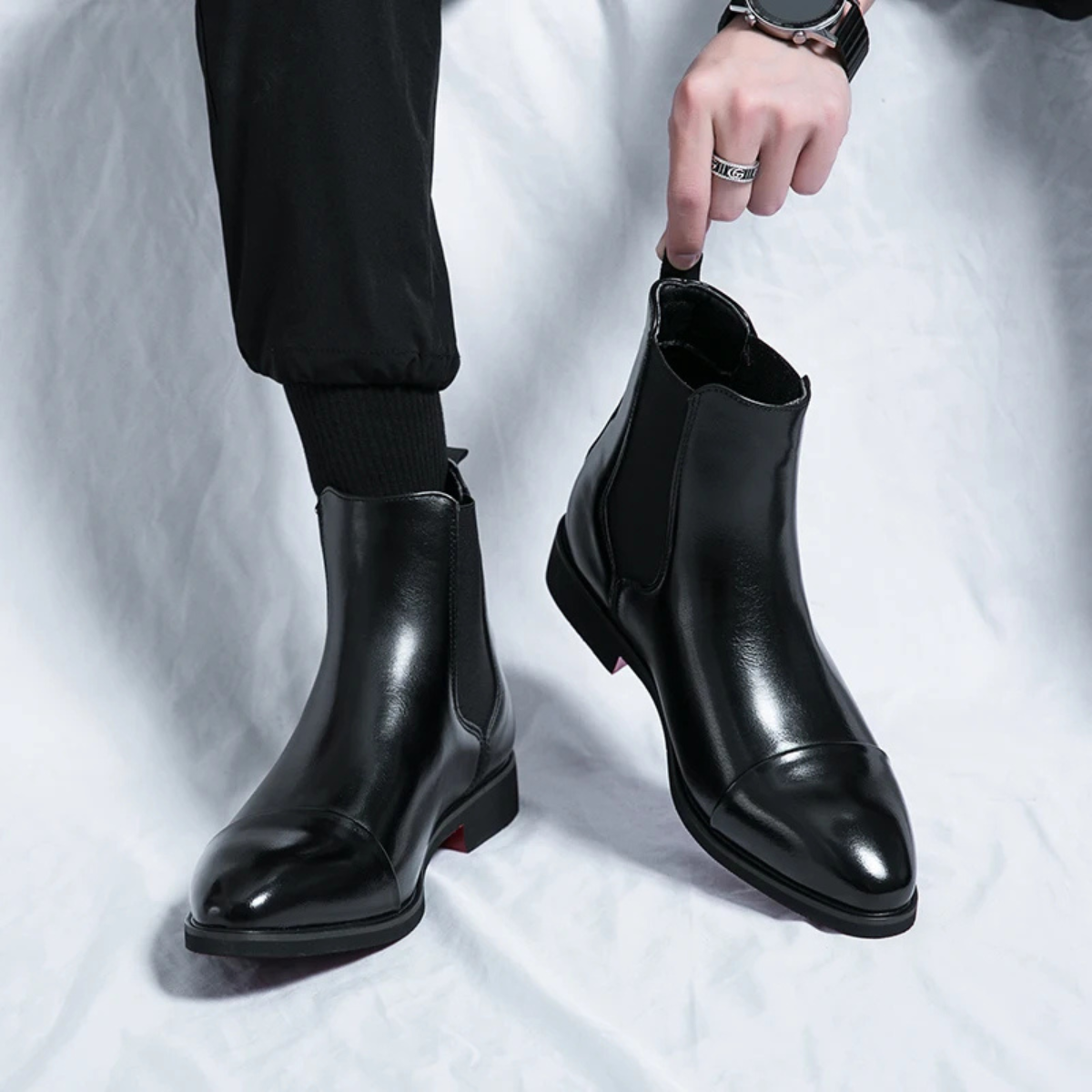 Luxury Men's Black Leather Chelsea Boots Red Sole