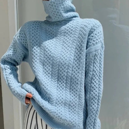 Warm Women's Turtleneck Winter Sweater - OutfitLondon